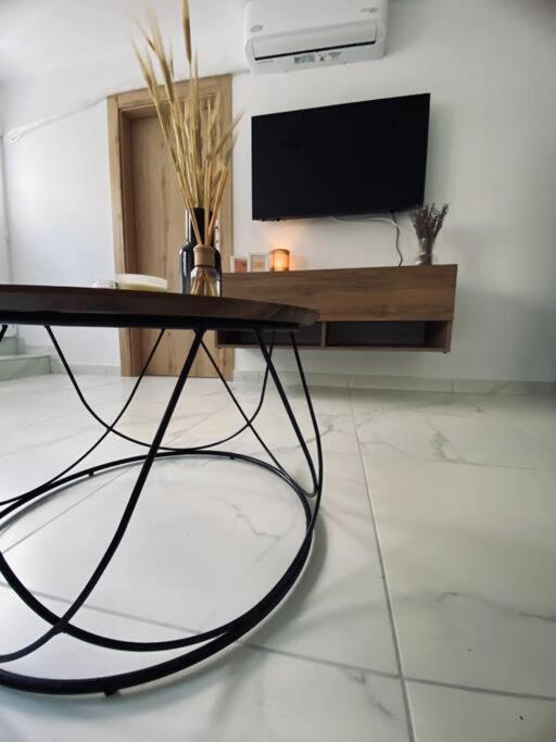 Barkon Apartment Янина Экстерьер фото